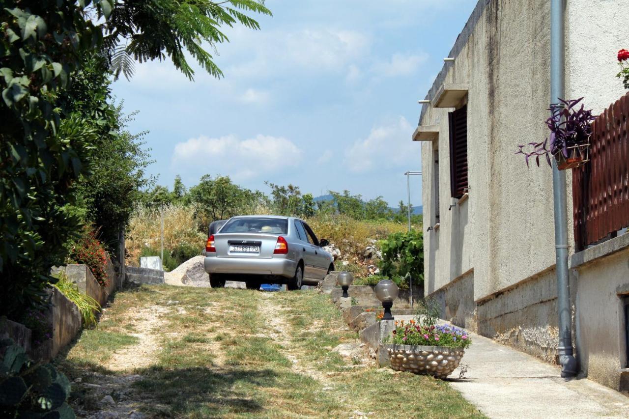 Apartments With A Parking Space Novi Vinodolski - 5600 ภายนอก รูปภาพ