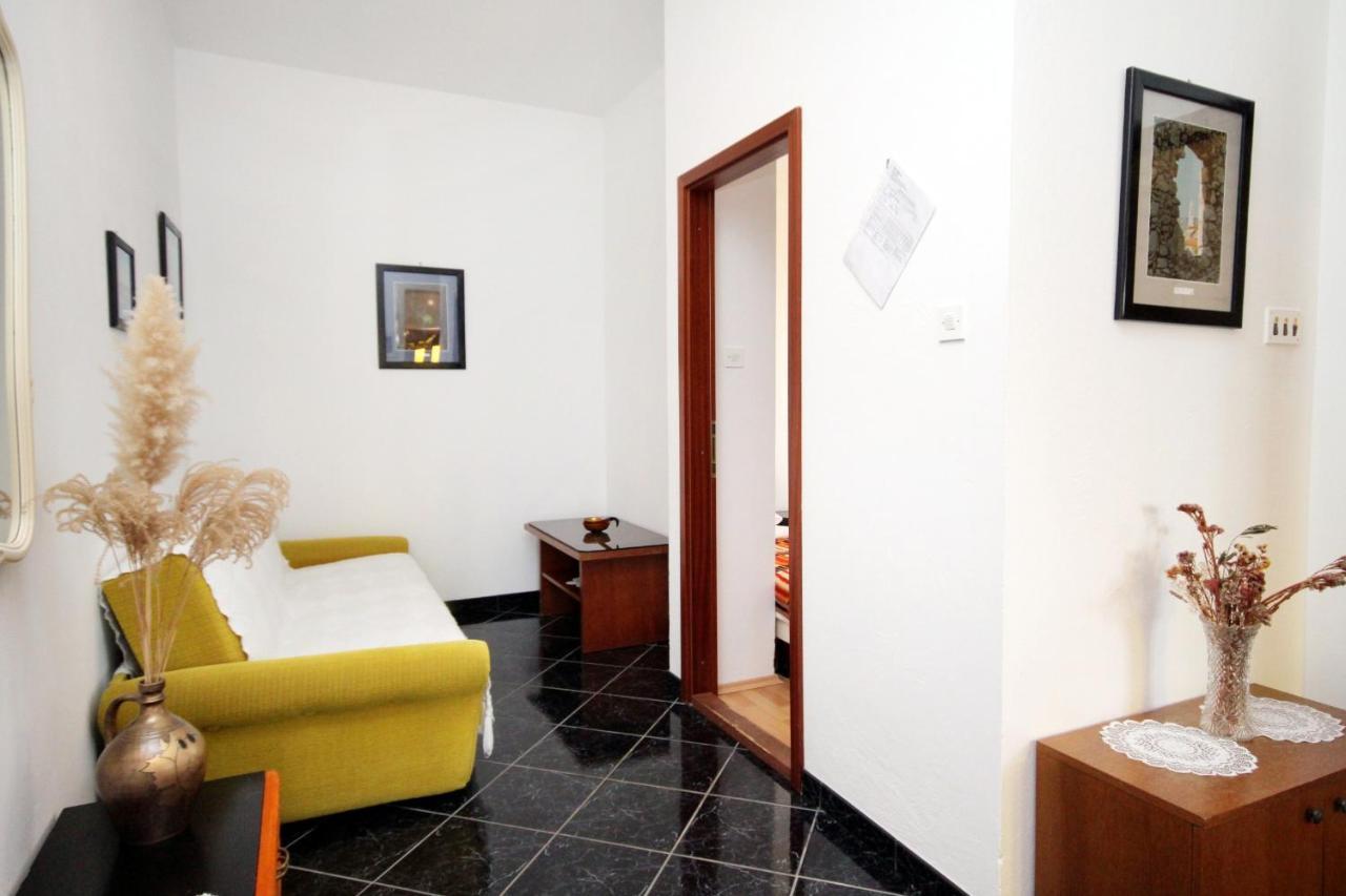 Apartments With A Parking Space Novi Vinodolski - 5600 ภายนอก รูปภาพ