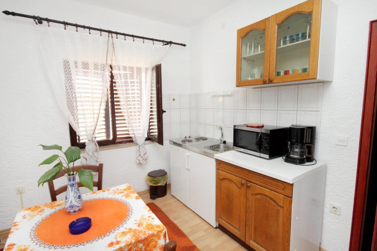 Apartments With A Parking Space Novi Vinodolski - 5600 ภายนอก รูปภาพ