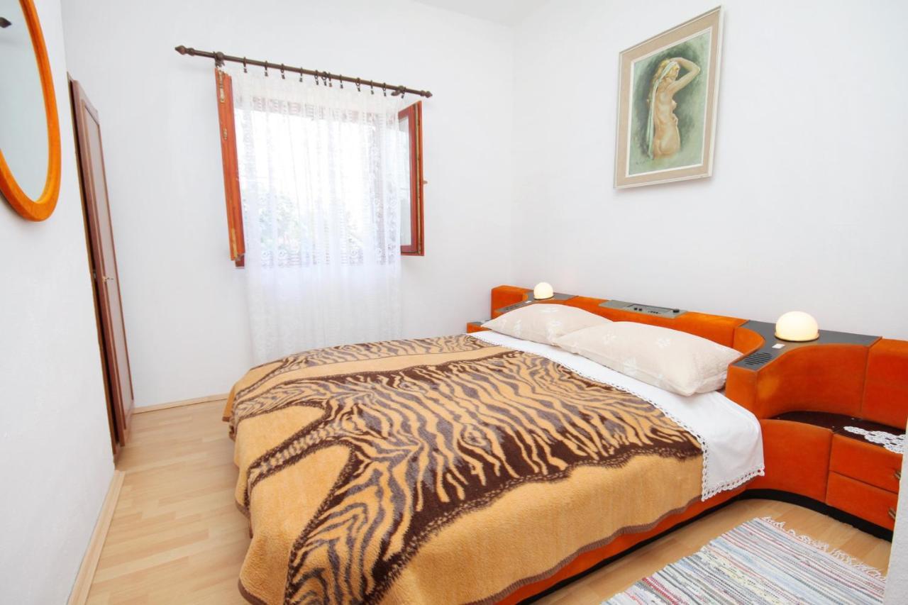 Apartments With A Parking Space Novi Vinodolski - 5600 ภายนอก รูปภาพ